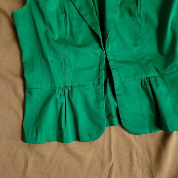 Green Short Sleeve Blazer Slimming Tailored Fit L - Picture 3 of 7